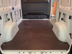 podlaha do nkladovho priestoru   (2607 mm) Mercedes-Benz Sprinter FWD  2018-   12 MM