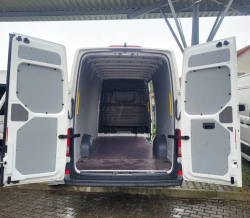 vn�torn� oblo�enia n�klad.priestoru VW CRAFTER - / MAN TGE (L5 H 3 ) 4 mm PLAST