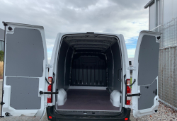 vntorn obloenia nklad.priestoru L 2 H2 RENAULT MASTER / OPEL MOVANO 2010-2020  PLAST