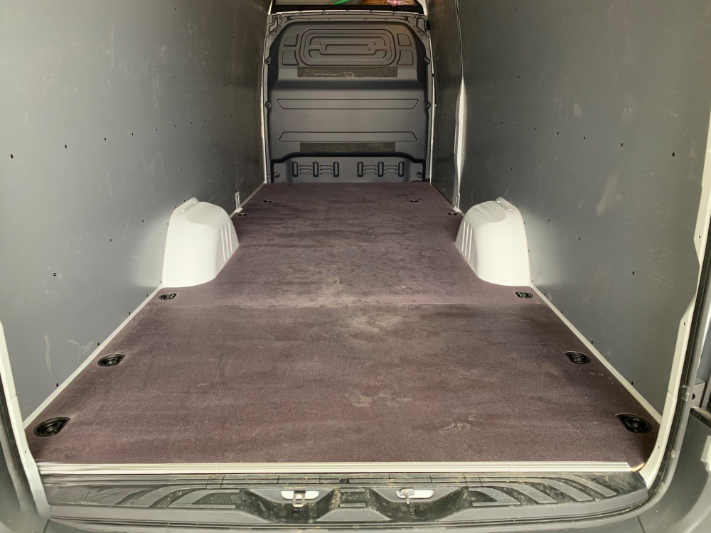 podlaha do nkladovho priestoru (4707 mm) Mercedes-Benz Sprinter RWD 2018-  9 MM